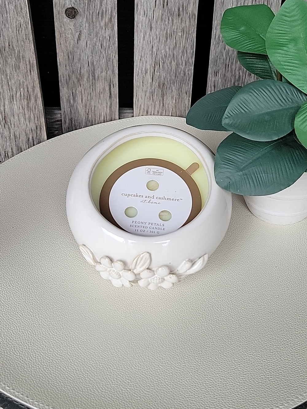 cupcakes & cashmere Peony Petals Scented Candle - White - Picture 6 of 7